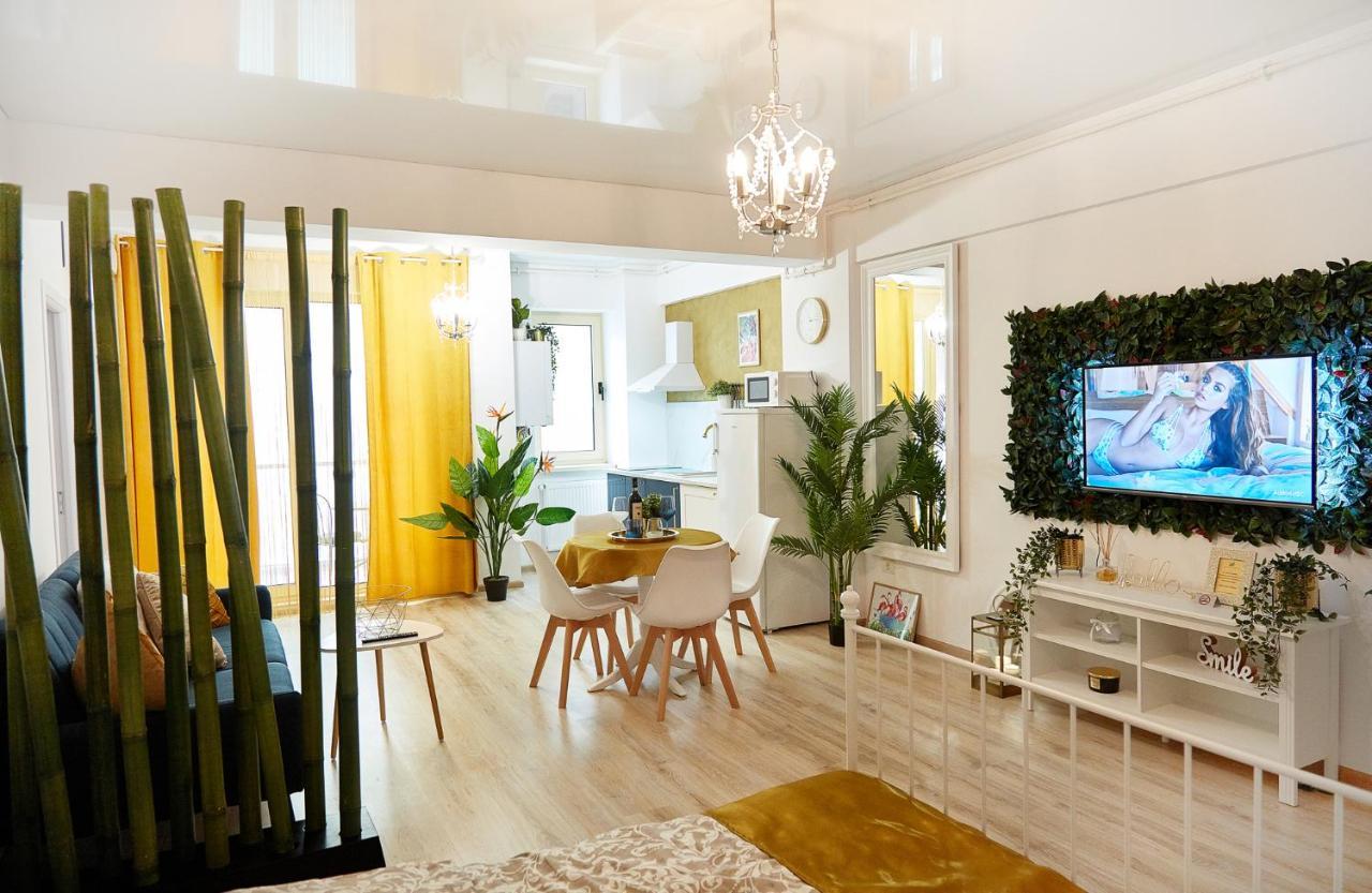 Sofia Seaside Apartamente Mamaia Nord Năvodari Exteriér fotografie